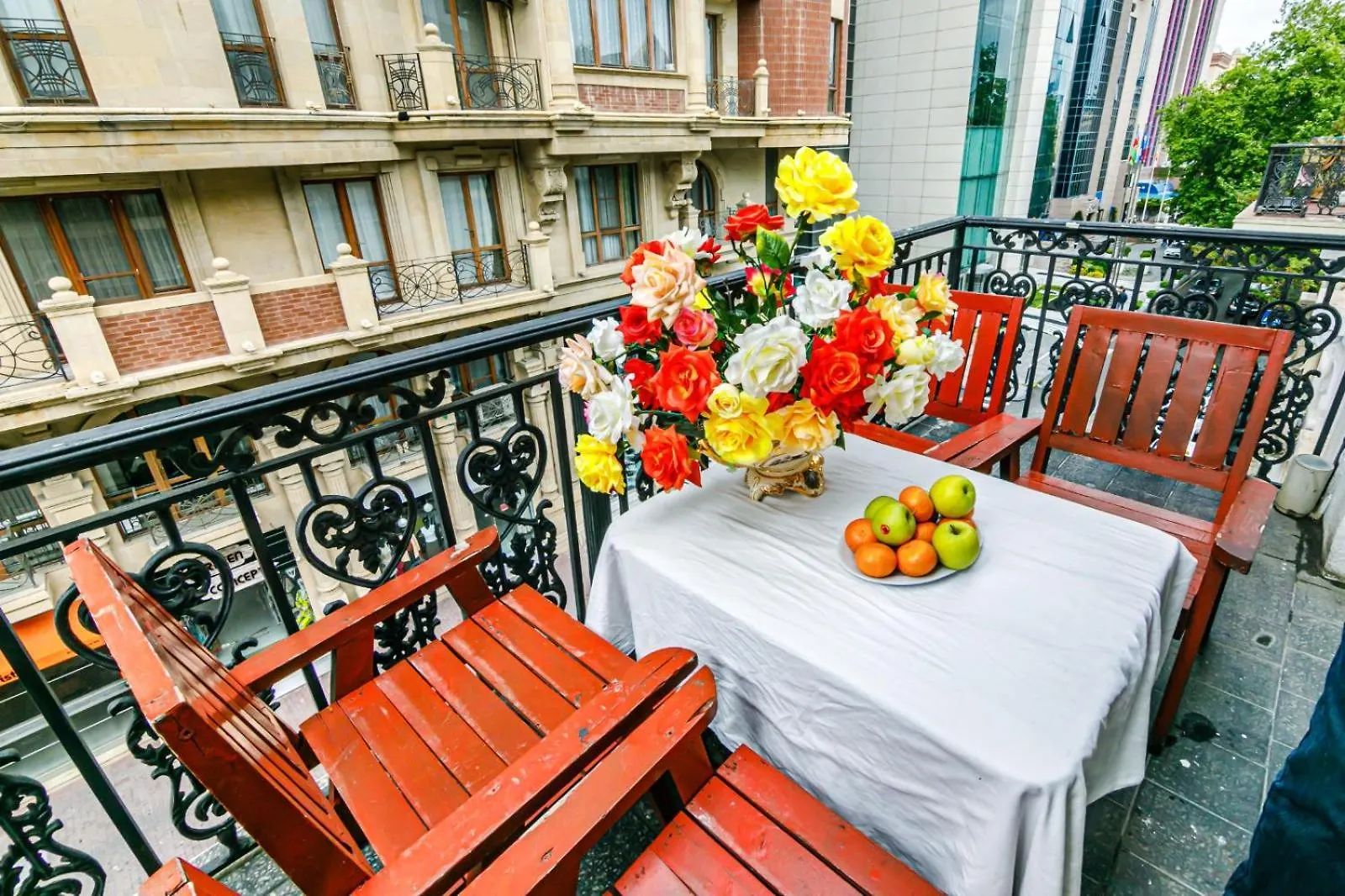 Sera Hotel Baku 4*,